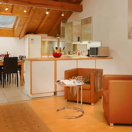 Appartamento Brigitte By Interhome